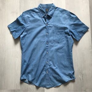 HUGO BOSS CAMP SHIRT SHARP FIT COLLARED BLUE SHORT SLEEVES MENS MEDIUM